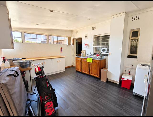 3 BEDROOM HOUSE FOR SALE IN STRUBENVALE
